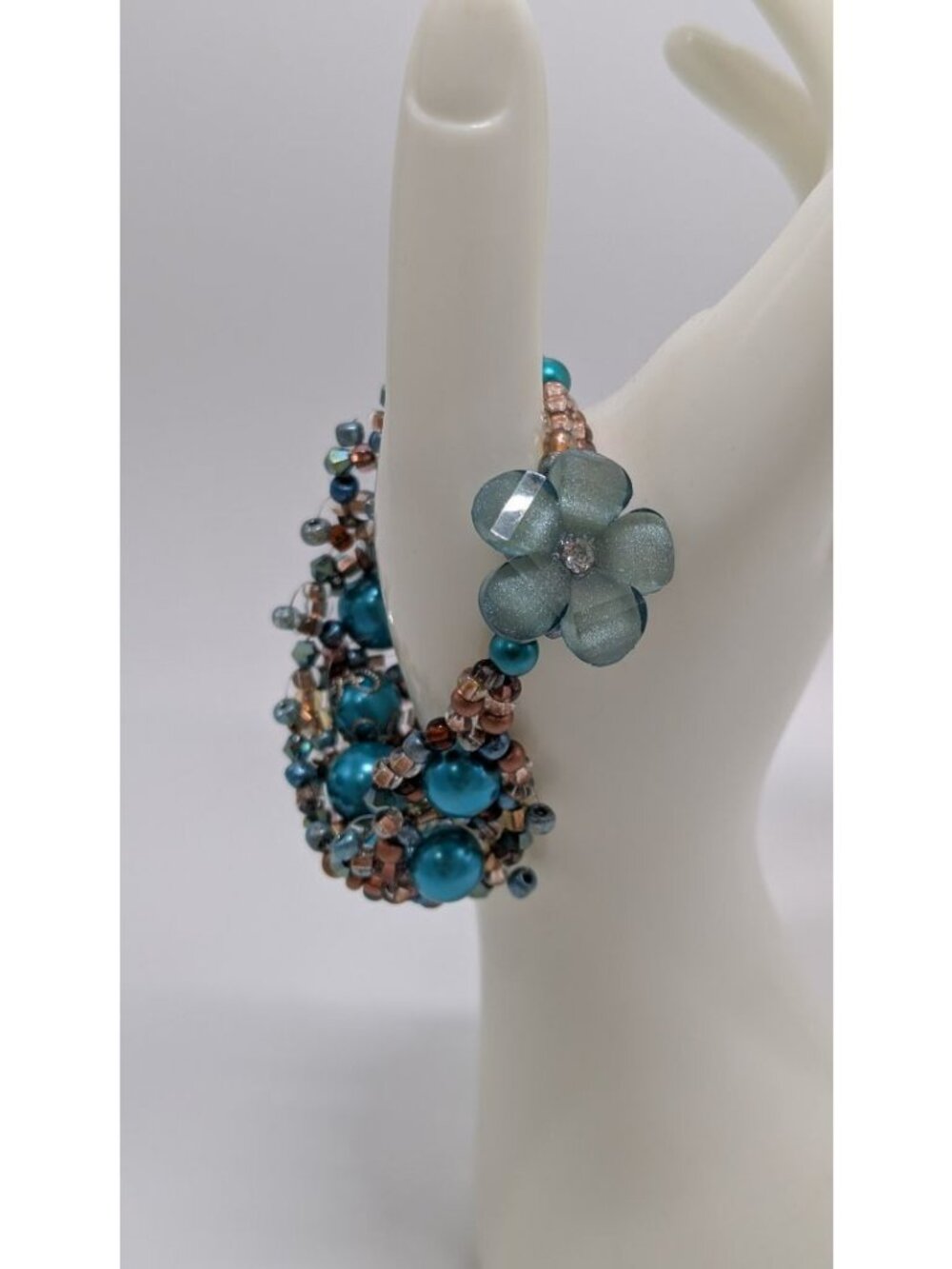 Blue/Brown Beaded Button-Clasp Bracelet